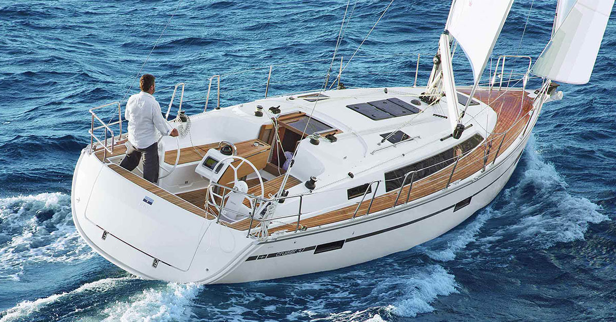 Bavaria 37 Cruiser sailing yacht
